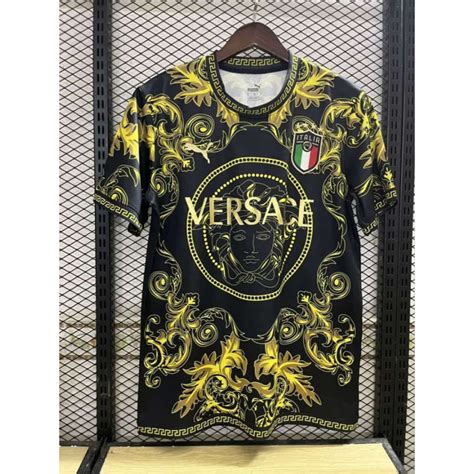 versace italia 2025